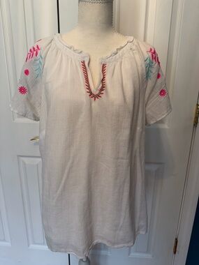 Talbots White Embroidered Peasant Tunic with Pink & Turquoise Accents